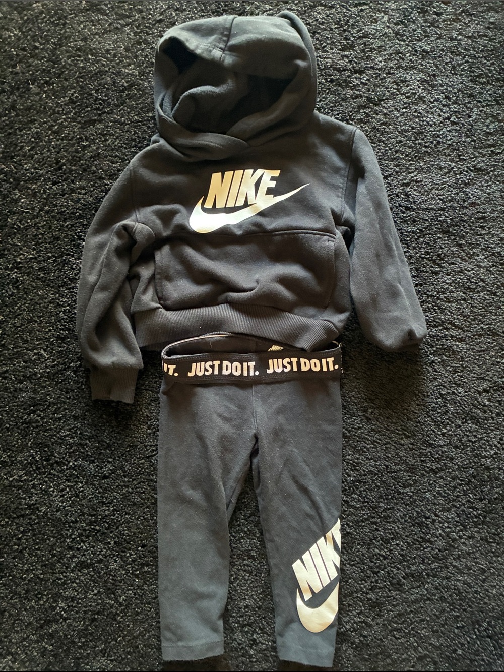 Nike Black Hoodie and Leggings Set with White Logo toddler size 2T